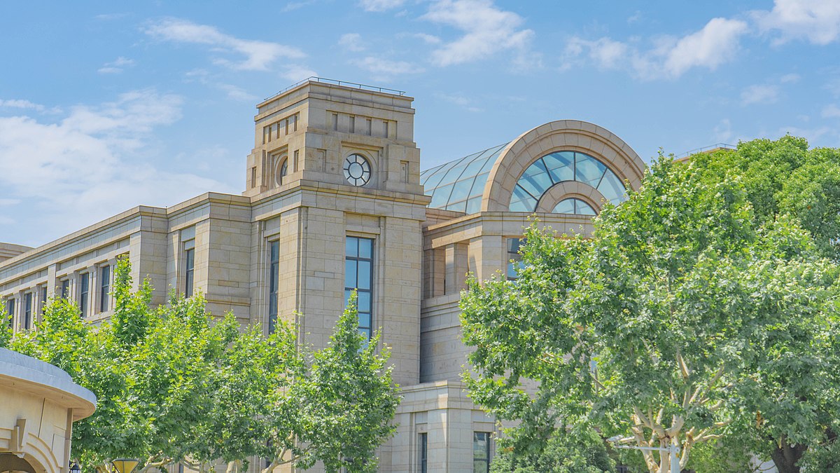 Photo by: Prcmise |  Creative Commons Attribution-Share Alike 4.0 International