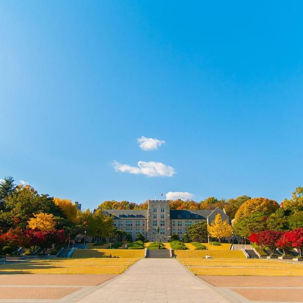 Photo by: Goodbye4ever |Creative Commons Attribution-Share Alike 4.0 International