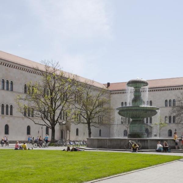 Photo by: Diego Delso, delso.photo, License CC-BY-SA