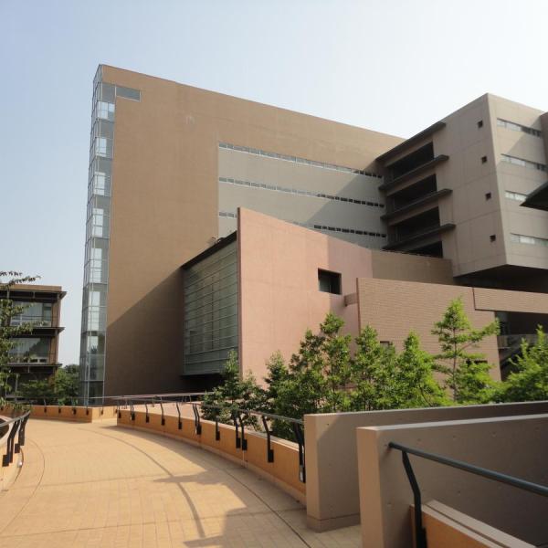 Photo by: kanesue CC BY 3.0