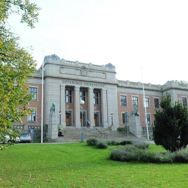 Photo by: Natonato, CC BY-SA 3.0